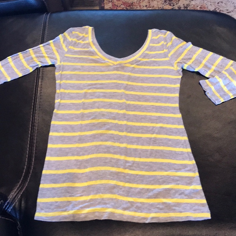 Cabi tee